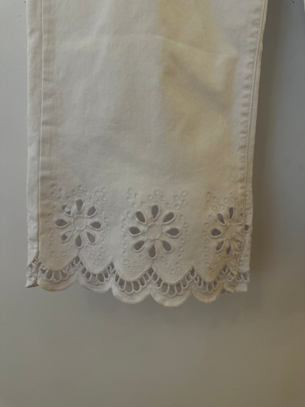 Pantalón troquelado blanco