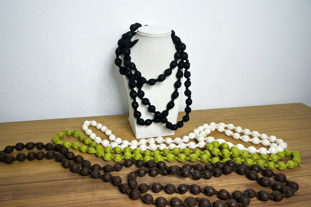 COLLAR BOLA