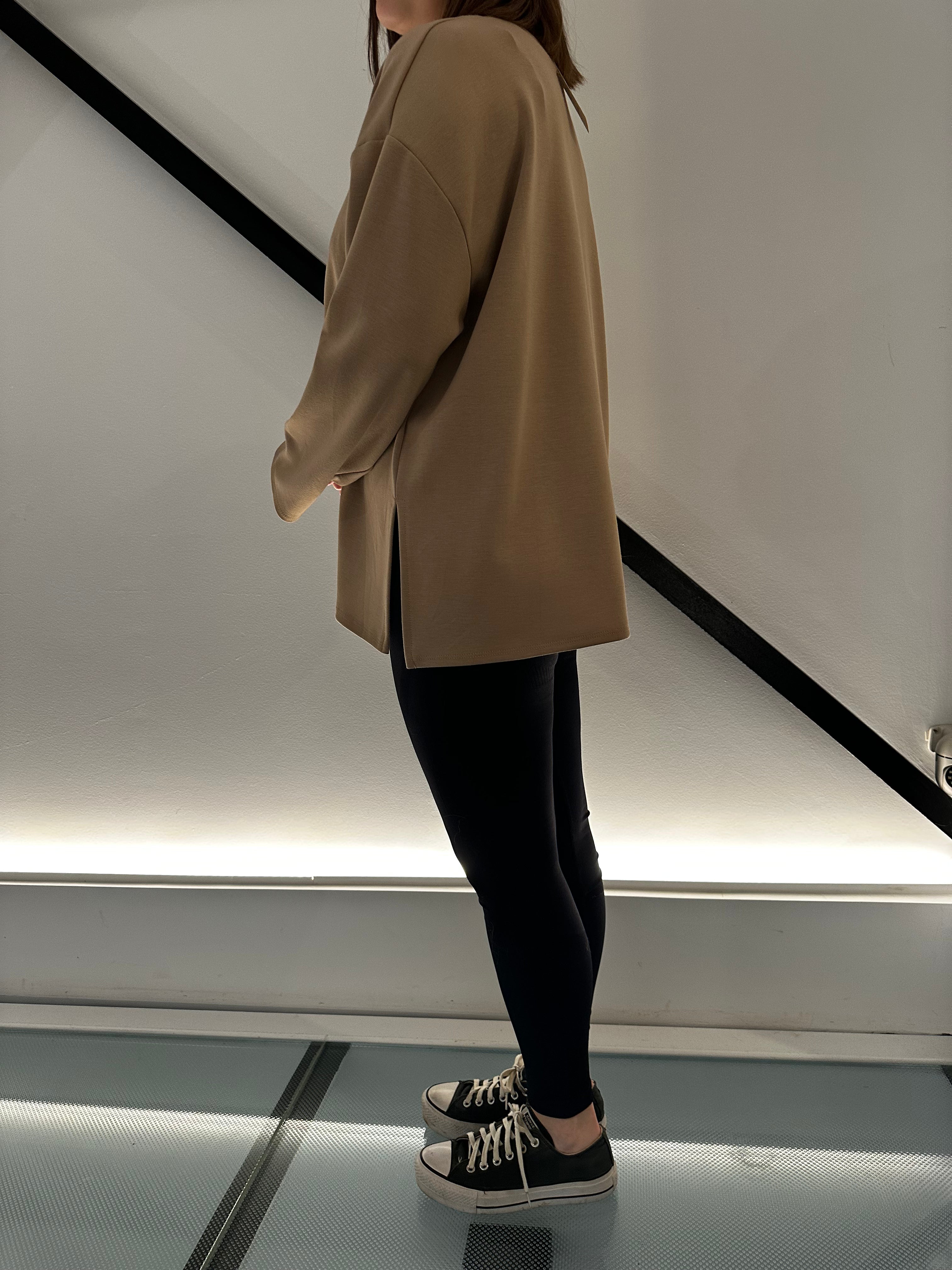 Sudadera camel capa de aire