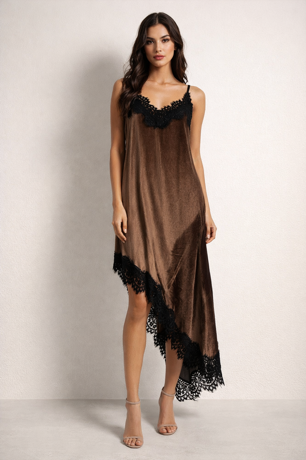 Vestido lencero asimétrico